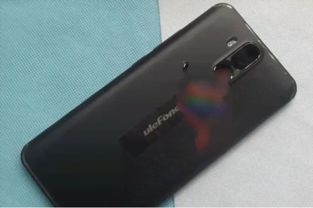 Родная оригинальная задняя крышка-панель которая шла в комплекте для Ulefone Power 3 / Ulefone Power 3S черная